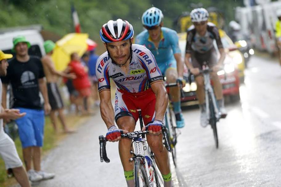 Enlaces: Enlaces de ciclismo en Andorra 1. JormaBike Tienda de ciclismo de Andorra, ahora On-line. Más de 8000 artículos disponibles. Todas las novedades y ofertas actualizadas semanalmente [Categoría: Empresas > Tiendas] 2. Decathlon.es - Tienda Online Todo el deporte, ¡de Internet a casa! Compra online, tus productos favoritos de Btwin: bicicletas, piezas, accesorios, textil... te lo llevamos a casa en España y Andorra [Categoría: Empresas > Tiendas] 3. CKT by Virenque Distribuidor oficial CKT by Virenque, para España, Andorra y Argentina. También somos distribuidores para Cataluña de la marca de ropa deportiva de ciclismo personalizada Monton [Categoría: Empresas > Distribuidores] 4. Open Natura de BTT Website del Open Natura de BTT. Prueba cicloturista de BTT que recorrerá, durante ocho meses, ocho municipios de Cataluña y también visitará Andorra. Toda la información referente al circuito, calendario, premios, clasificaciones y promociones [Categoría: Colectivos > Marchas cicloturistas] 5. Voltio Impex Punto de información del distribuidor para España, Andorra y Portugal de las bicicletas alemanas Corratec, de los accesorios y componentes ZZYZX y M2 racer, de los cascos y gafas ALPINA y de la bicicleta de tracción total CHRISTINI [Categoría: Empresas > Distribuidores] 6. CampBase Grandvalira (Andorra) Website oficial de la estación de esquí de Grandvalira (Andorra). Organizadora de actividades de Mountain bike y senderismo [Categoría: Empresas > Turismo] 7. La Purito Andorra Página web oficial de la marcha cicloturista La Purito Andorra, de Joaquim Rodríguez. En ella encontrarás toda la información sobre el recorrido, fecha, inscripciones, participantes,... [Categoría: Colectivos > Marchas cicloturistas] 8. Pic Negre - Alquiler de bicis en Andorra Pic Negre es una tienda online para reservar o comprar bicicletas tanto nuevas como de segunda mano verificadas por su equipo técnico. Especializada en la marca Commençal por lo que encontraras los últimos modelos y accesorios [Categoría: Empresas > Tiendas] 9. Certificado Ibérico de Montañas Ascendidas El C.I.M.A. puede considerarse como un reto personal de carácter lúdico y no competitivo, para todos aquellos amantes del cicloturismo que deseen disfrutar ascendiendo los puertos más representativos de cada provincia española, así como Andorra y Portugal [Categoría: Páginas y sitios web > Rutas y viajes] 10. CDC Sport Distribuidor para España, Portugal y Andorra de algunas de las mejores marcas de ciclismo y outdoor. Amplia gama de productos y componentes para la bicicleta [Categoría: Empresas > Distribuidores] 11. Vallnord World Cup Website oficial de la prueba que la estación andorrana de Vallnord acoge en la Copa del Mundo de mountain bike. En ella encontrarás toda la información de la prueba [Categoría: Pruebas > Competiciones] 12. Zemo - Bicicletas Eléctricas Distribuidor en España & Andorra de e-bikes urbanas Zemo y Pegasus, y fatbikes eléctricas ELOM [Categoría: Empresas > Distribuidores]